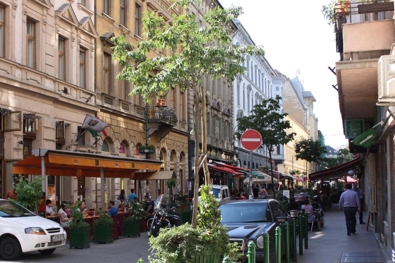 Cozy Apartment On Raday Corso Budapest Exterior photo