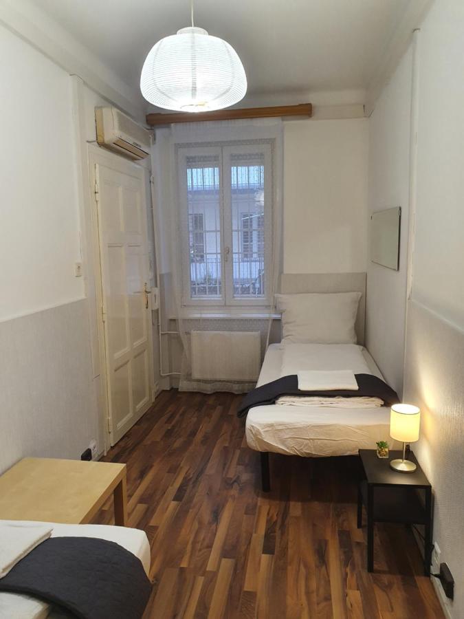 Cozy Apartment On Raday Corso Budapest Exterior photo